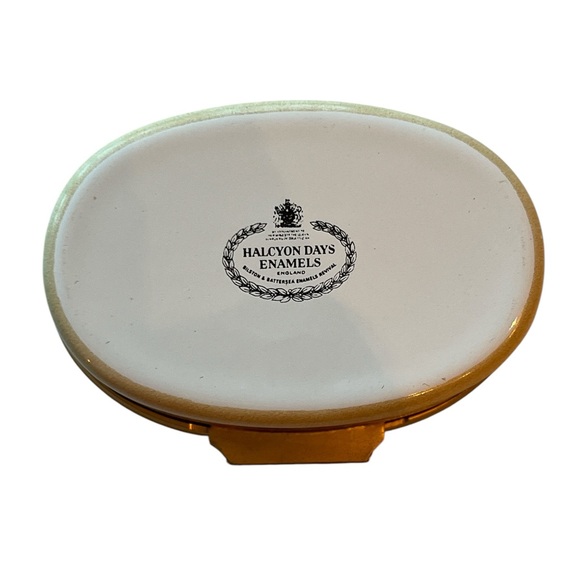 Halcyon Days Enamel Box-Le Paddock de Longchamp - Picture 4 of 5